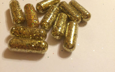 WANT / sparkly poop pills